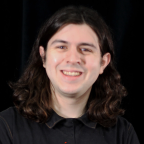 Toni Tresca headshot