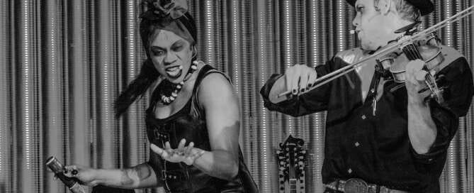 Discount ghost stories