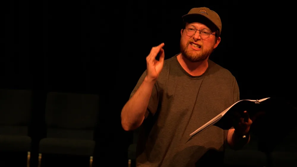 ‘The Critic’ weighs in with a solid cast, uneven script 2 actor onstage in a play