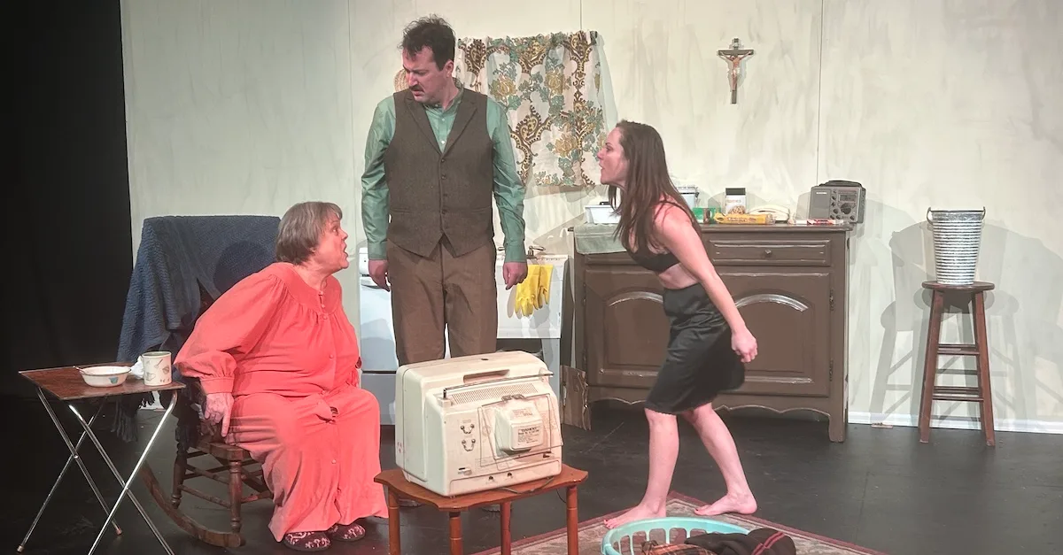 Invictus Theatre stages a haunting ‘Beauty Queen of Leenane’ 1 actors onstage in a play