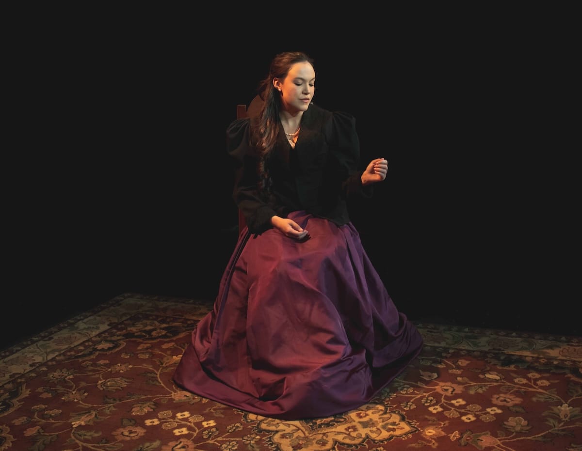 Rhianna DeVries as Emmy. | Photo: Colleen Lee Photography