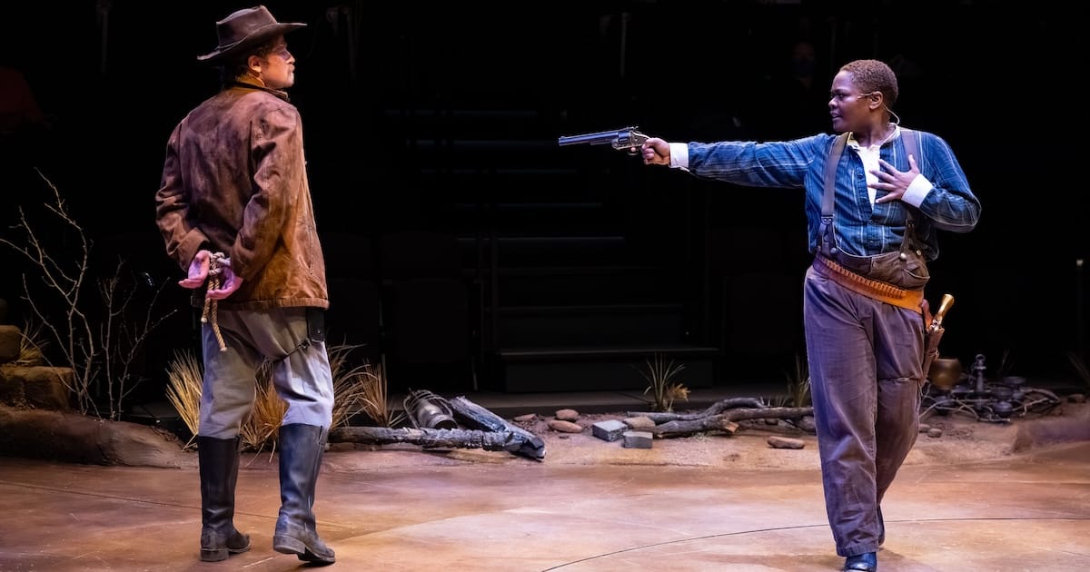 04 Colton Pratt and CG_Photo by Jamie Kraus Photography