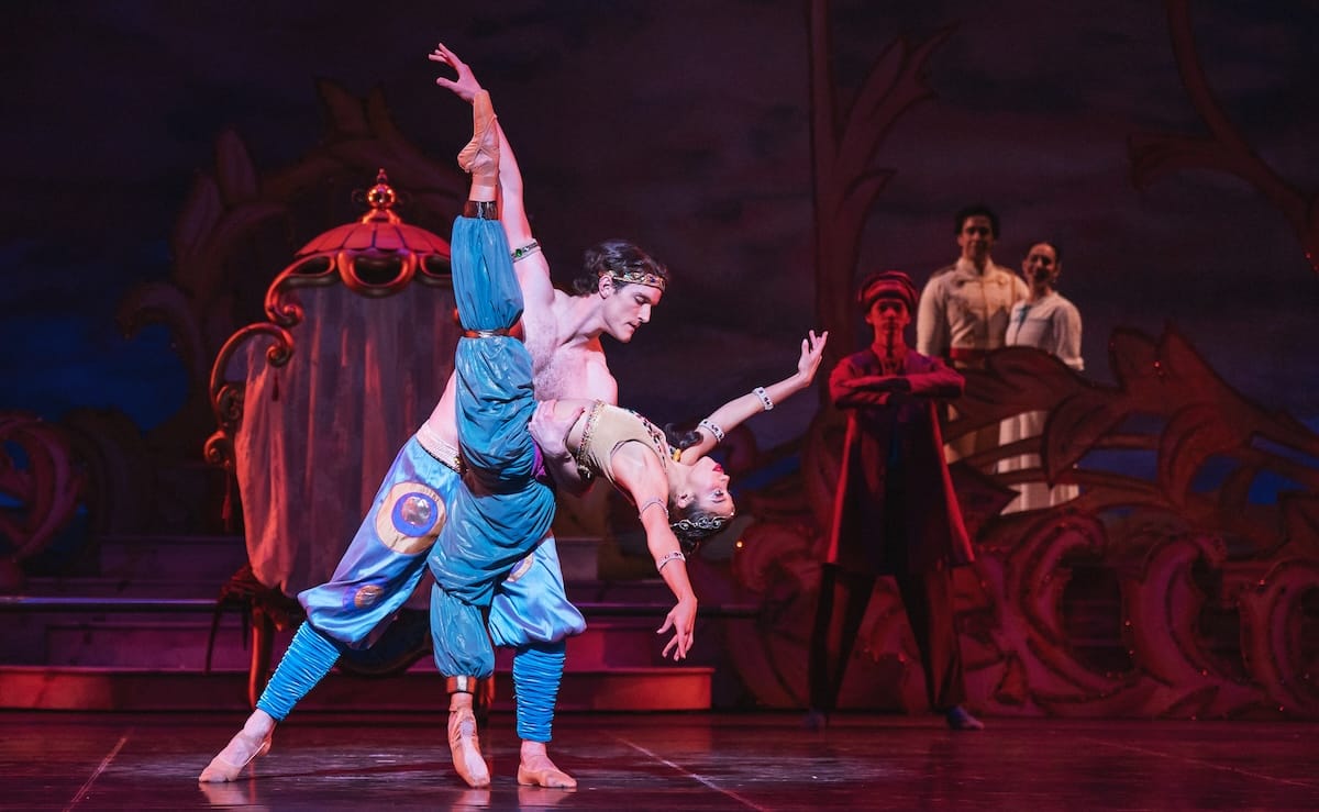 Patrick Mihm and Ariel McCarty in Arabian in the Colorodo Ballets The Nutcracker Photo by Amanda Tipton