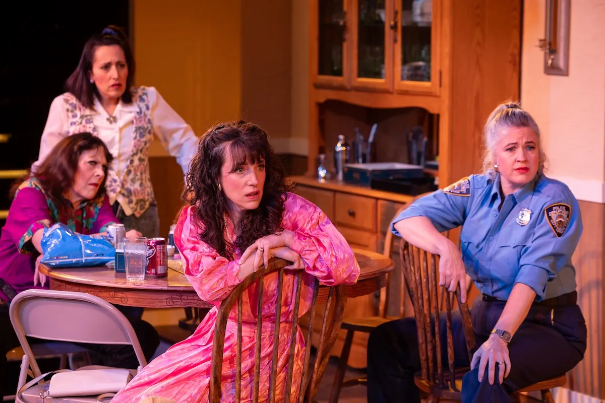 Female 'Odd Couple' proves it's more than a gender swap 2 OddCoupleHighlights McLeod9Creative 0251 1