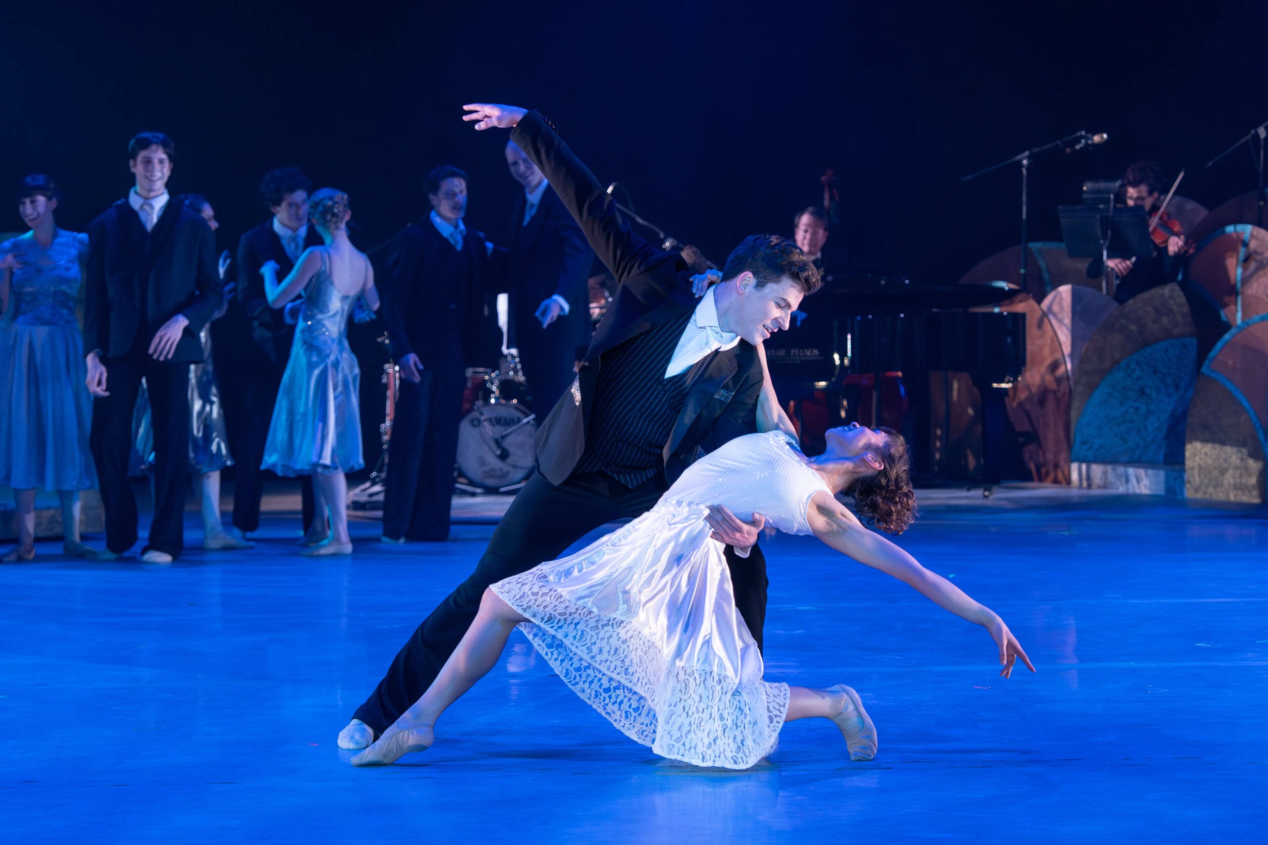 Wonderbound s Henrique Neumann Danielle Lieberman in Garrett Ammon s Decadent Desires with CJRO Photo by Amanda Tipton 2026 scaled