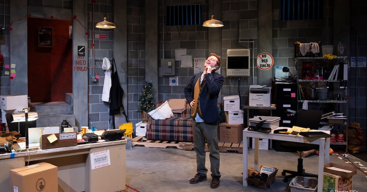 actor onstage in a play 