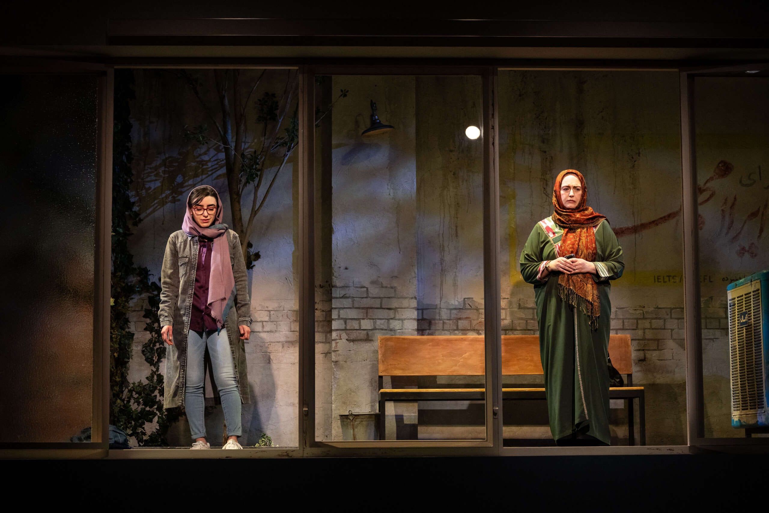 04 Vaneh Assadourian and Lanna Joffrey Photo by Jamie Kraus Photography scaled