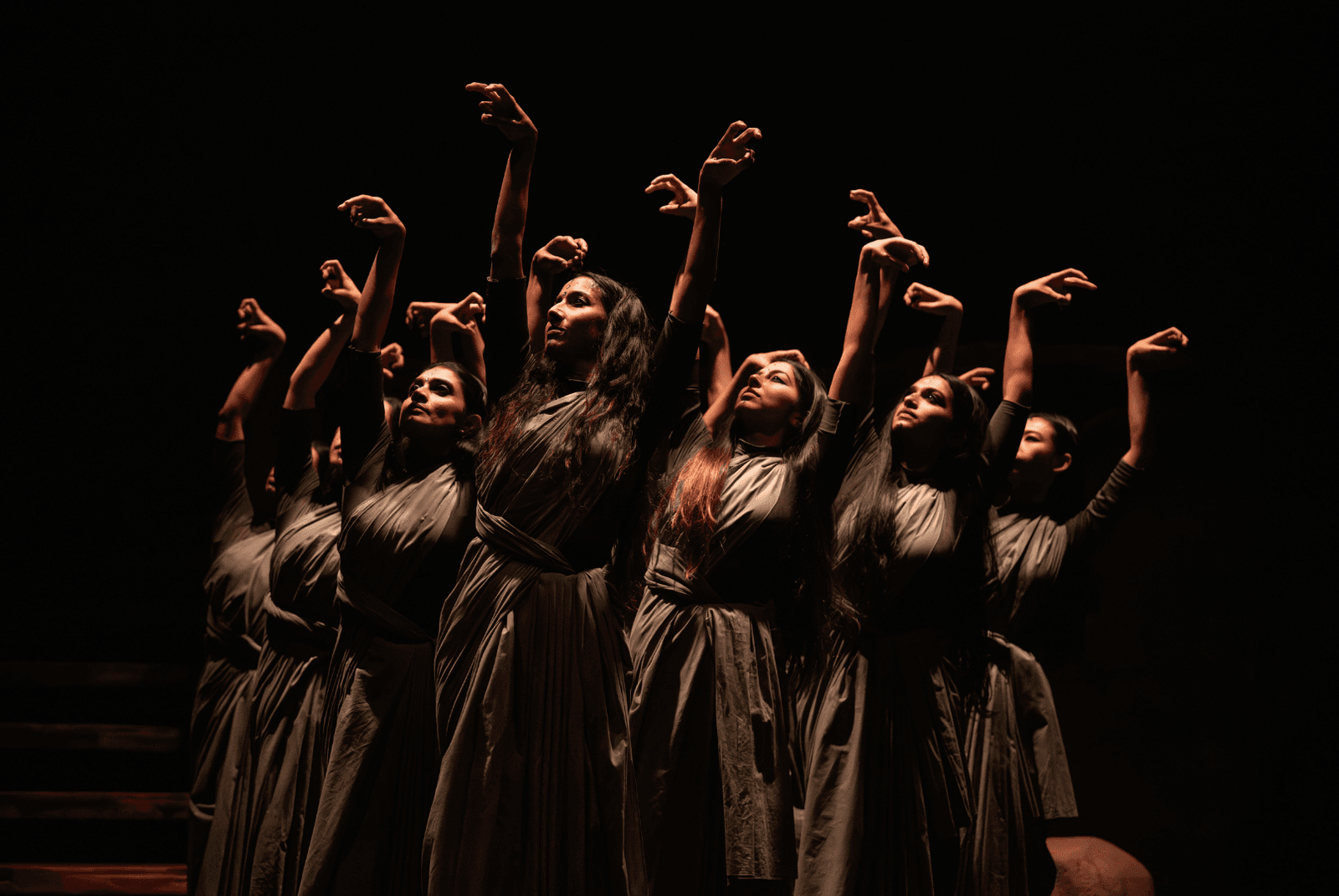 Review: Akram Khan’s ‘Thikra: Night of Remembering’ at Jacob’s Pillow 4 Woman dance together