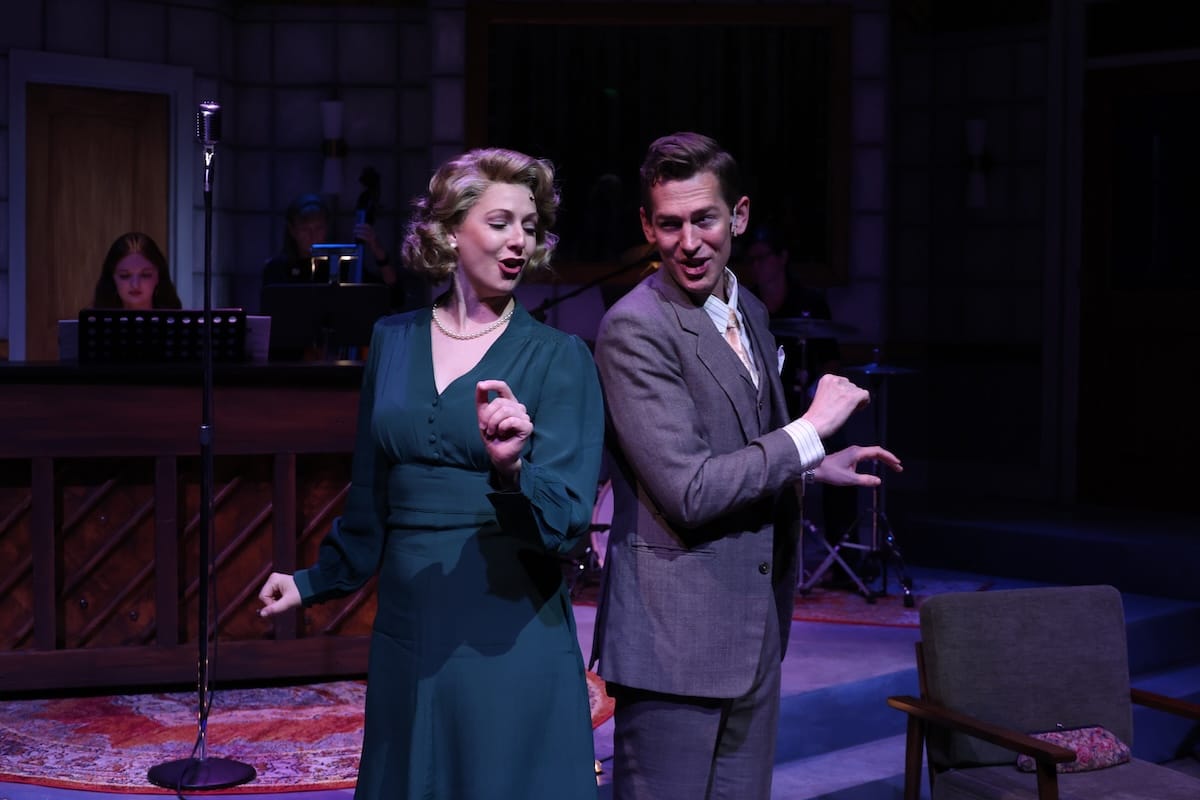 In Silverthorne, Anne Terze-Schwarz soars as Rosemary Clooney 2 actors onstage in a musical