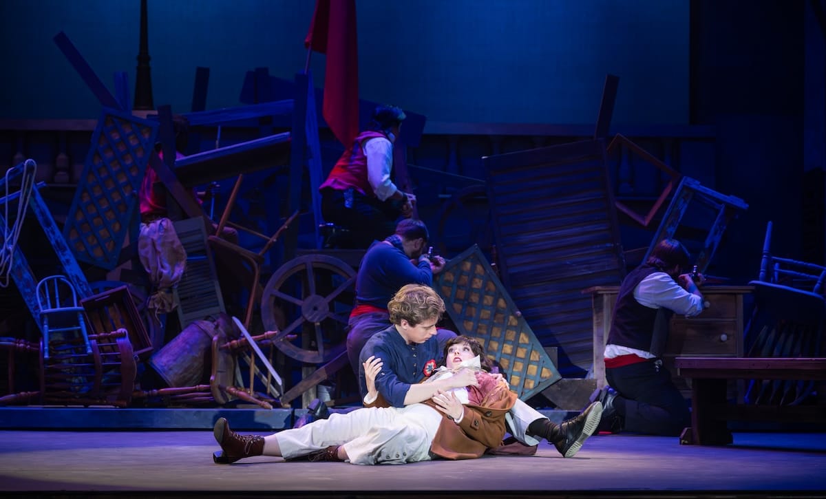 Candlelight storms the barricade with a superb 'Les Misérables’ 2 The barricade scene in Les Misérables