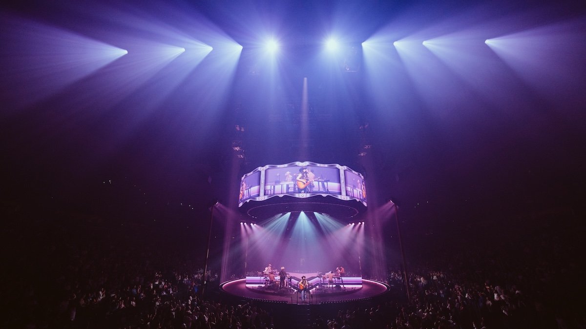 Kacey Musgraves finds self-love and common ground at Ball Arena 2 kacey musgraves in denver